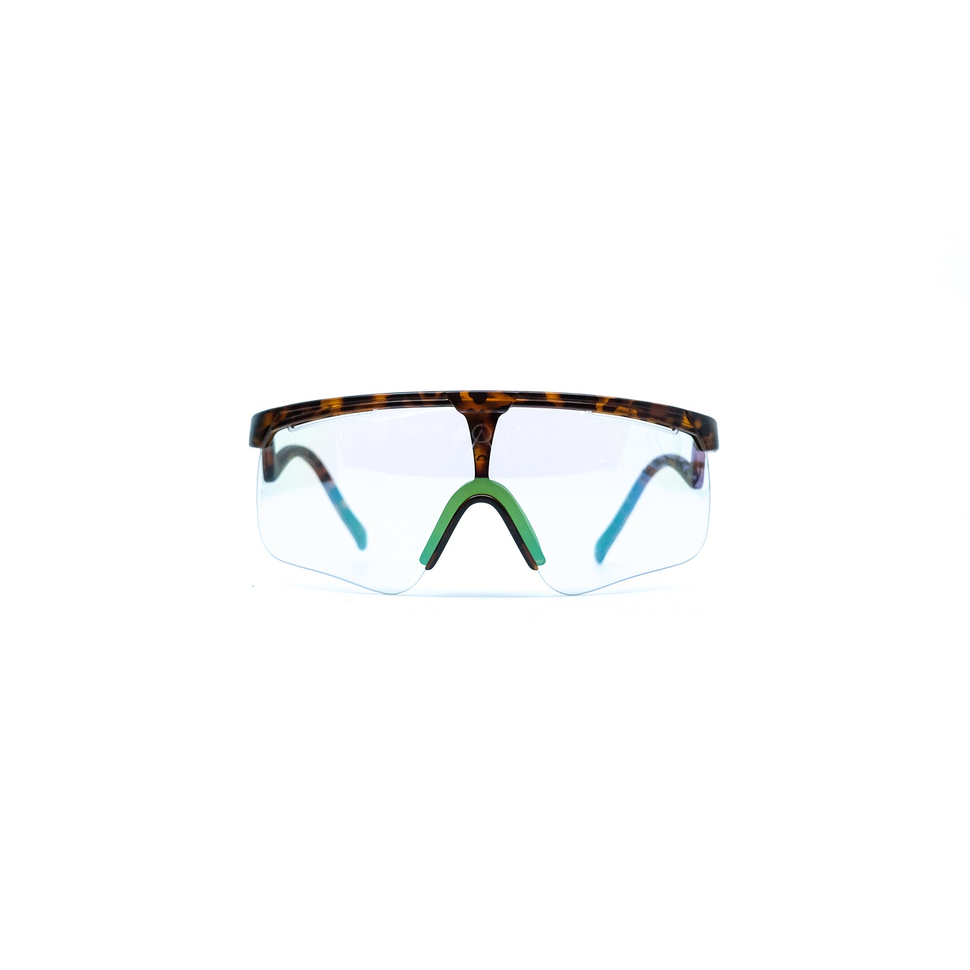 alba-optics-delta-sunglasses-sequoia-vzum-beetle-photochromatic-lens-front