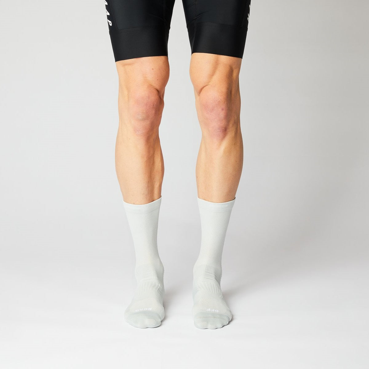 fingerscrossed-off-road-socks-silver-front